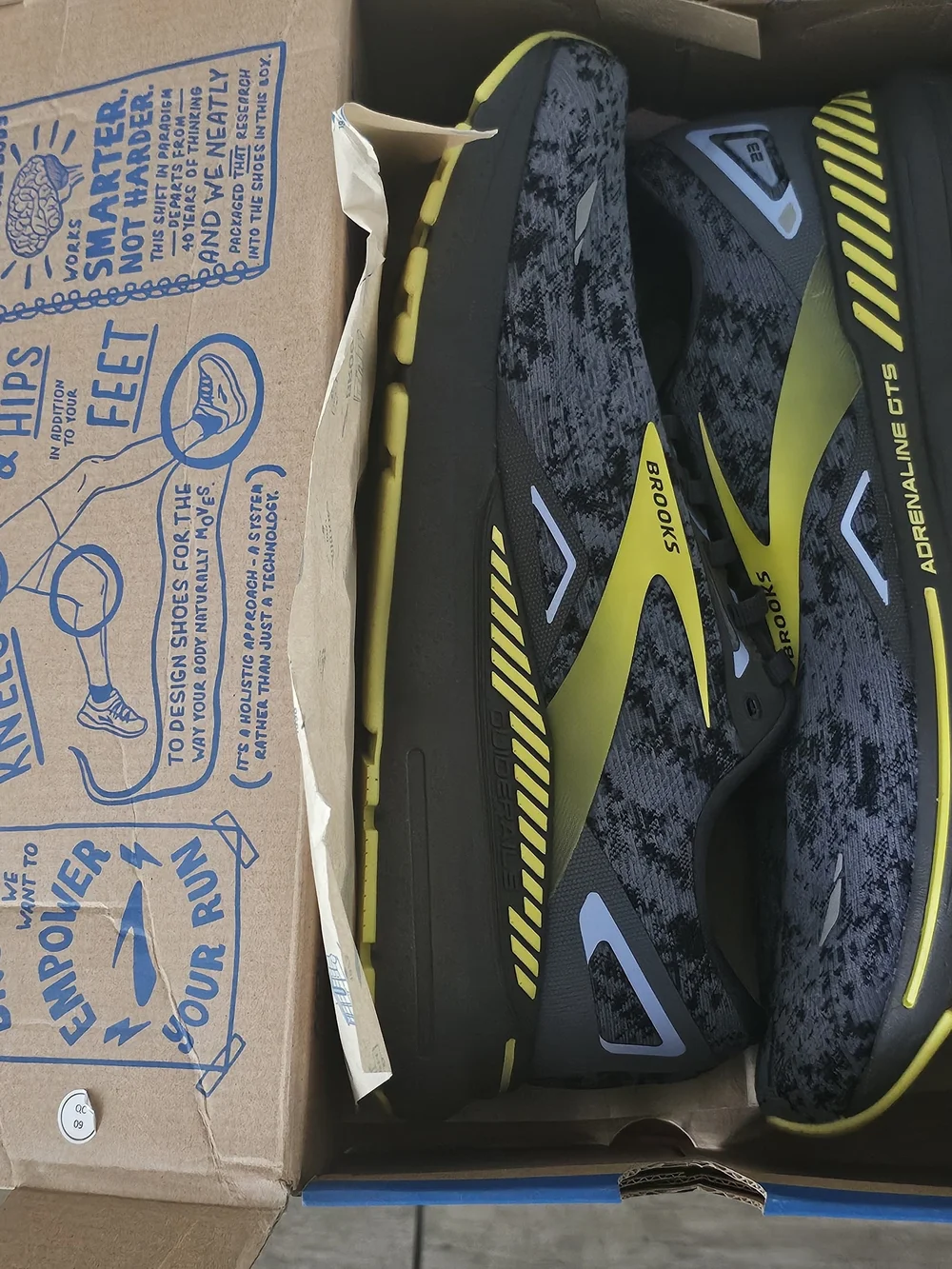 Men's Brooks Gray and Yellow Running Shoes with Cushion Support